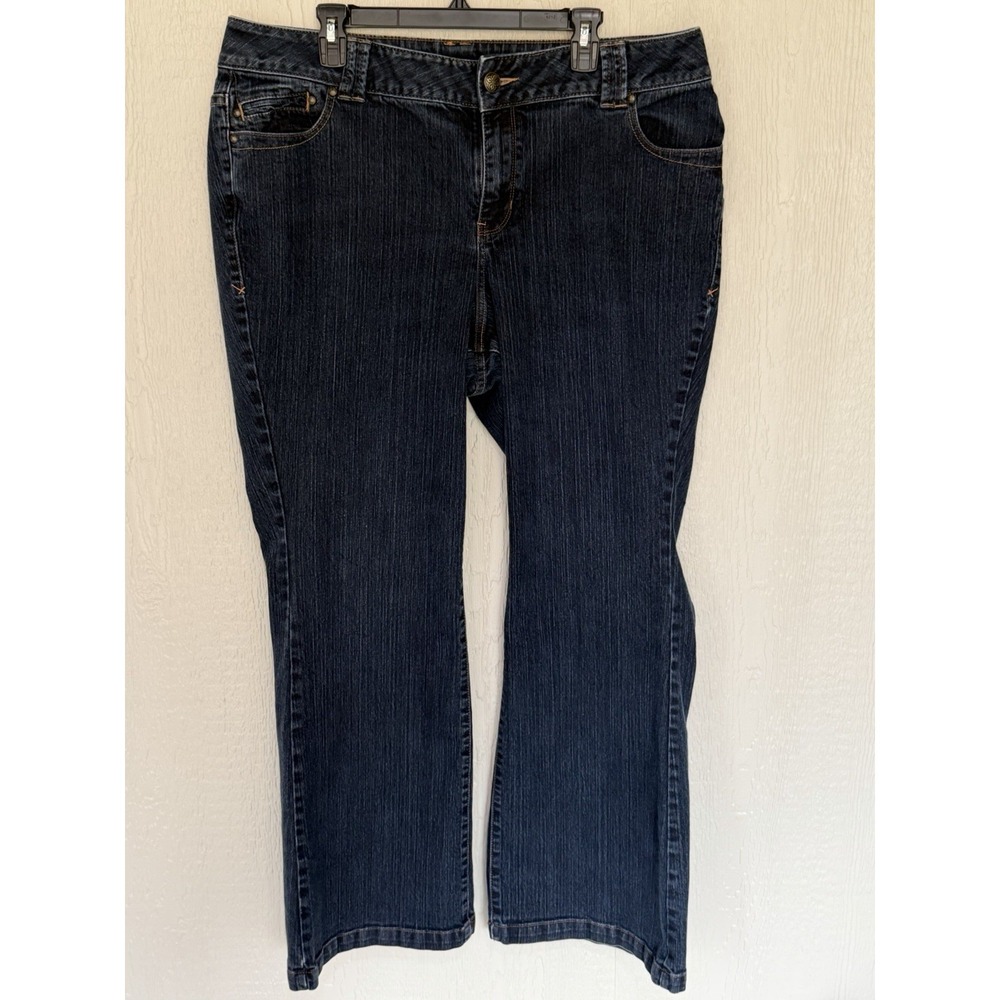 Lane Bryant Distinctly Women's Stretch Bootcut Blue Jeans 20 Average Excellent!